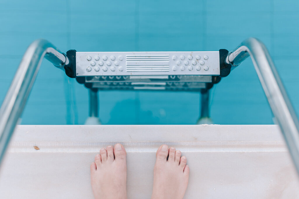pool steps